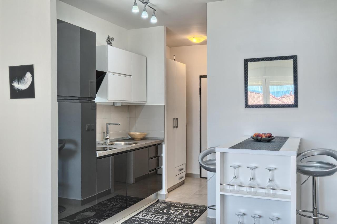 Modern Apartments With Sea View 150 Meters To Beach Kaštela Εξωτερικό φωτογραφία