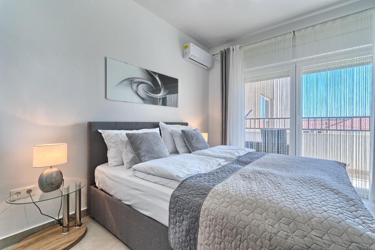 Modern Apartments With Sea View 150 Meters To Beach Kaštela Εξωτερικό φωτογραφία