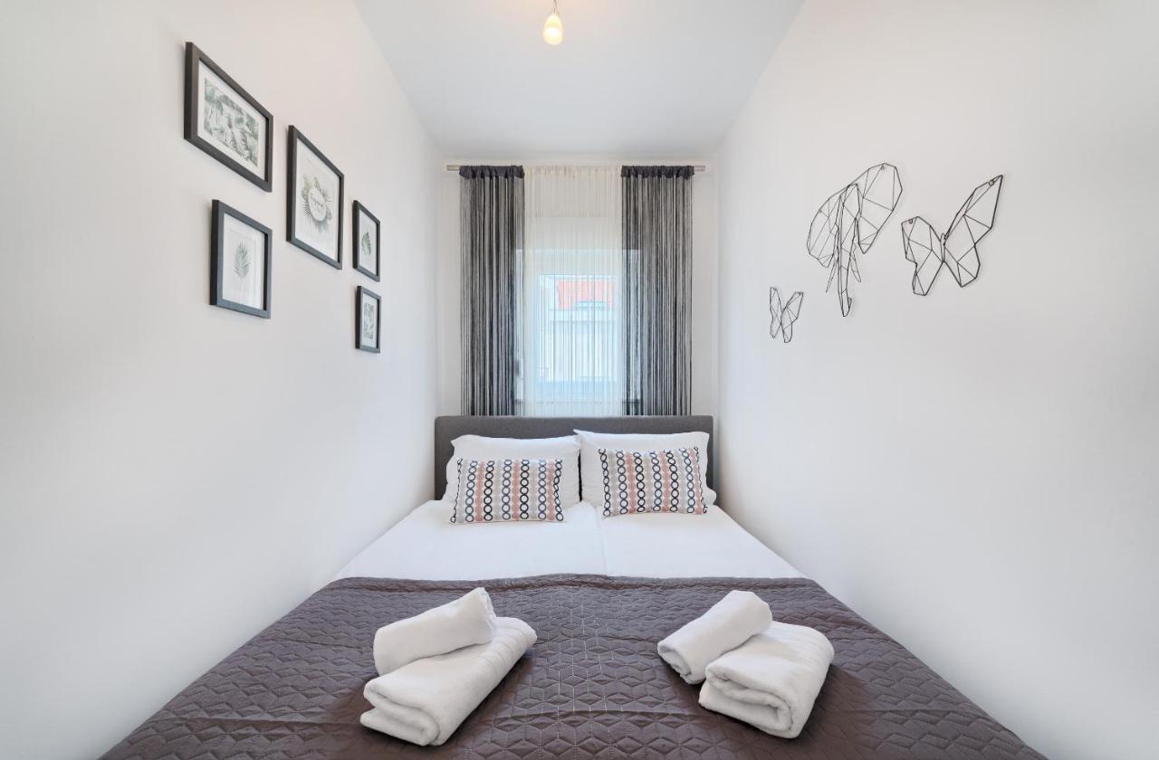 Modern Apartments With Sea View 150 Meters To Beach Kaštela Εξωτερικό φωτογραφία